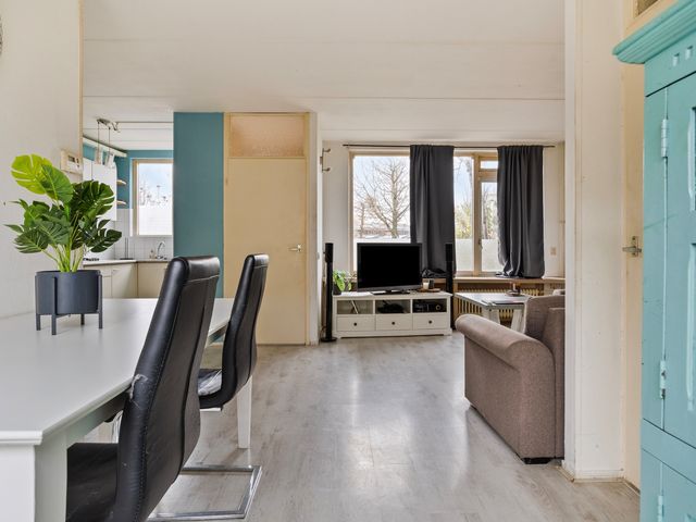 Medemblikpad 40, Emmeloord
