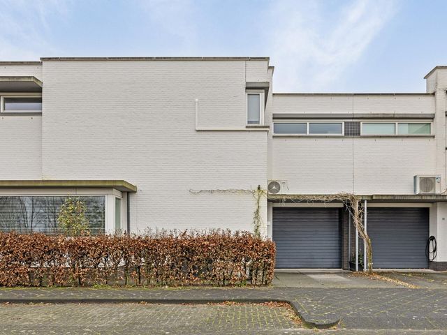 Voerendaalstraat 66, Tilburg