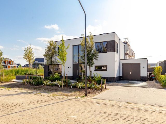 Parnassialaan 194, Lelystad