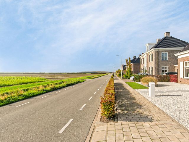 Haveloozeweg 6, Dirksland