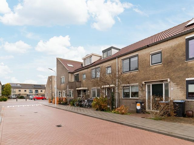 Barbara van Meertenstraat 26, Zaandam