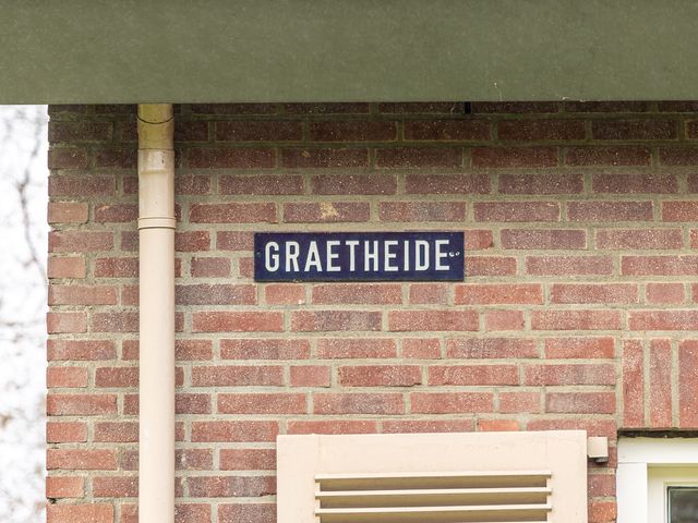 Graetheide 18, Born