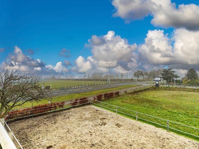 Veurseweg 285, Voorschoten