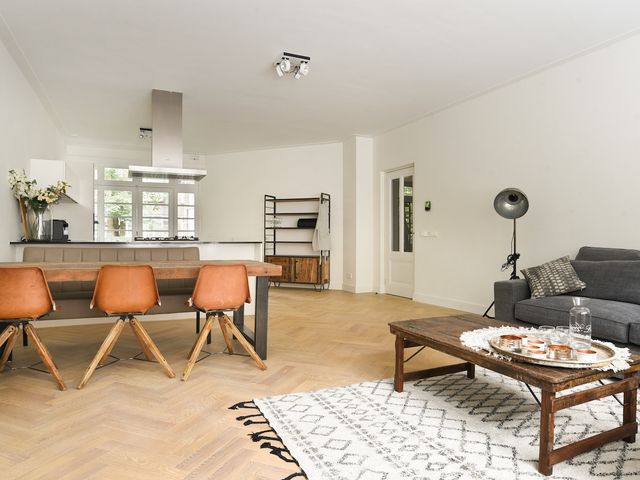 Breughelstraat 10 1, Amsterdam
