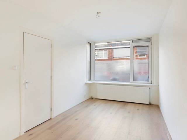 Bas Jungeriusstraat 118A, Rotterdam
