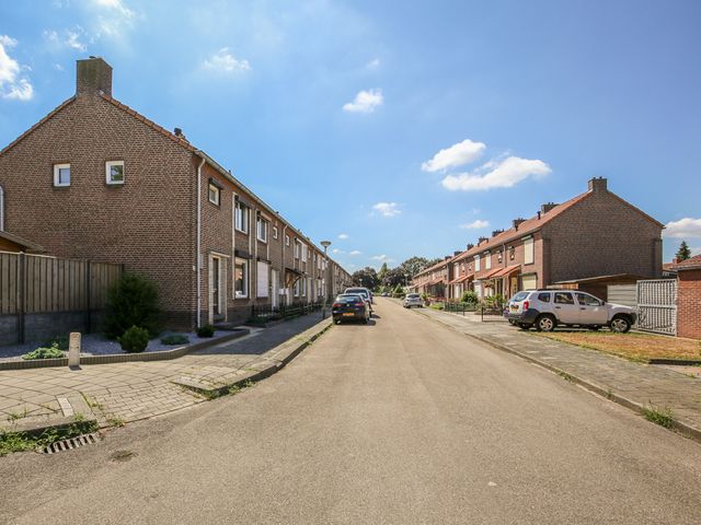 Kievitstraat 1, Tegelen