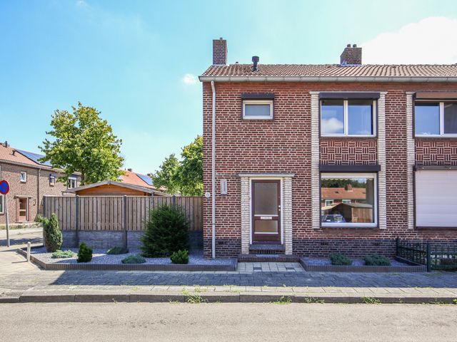 Kievitstraat 1, Tegelen