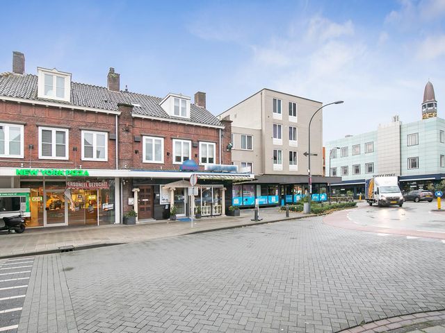 Grotestraat 260a, Waalwijk