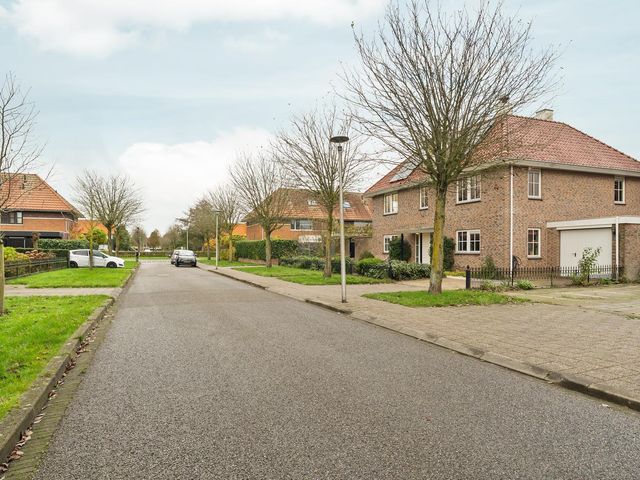 Timothee 3, Zeewolde