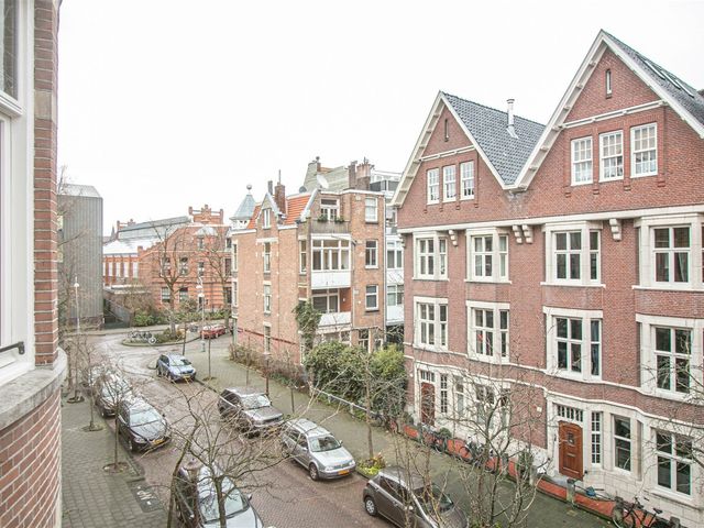 Pieter de Hoochstraat 12 2, Amsterdam