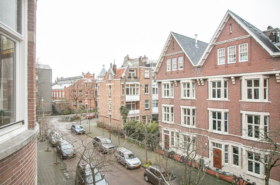 Pieter de Hoochstraat 12 2