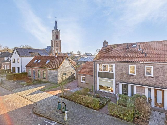 Lewestraat 9A, Kloetinge