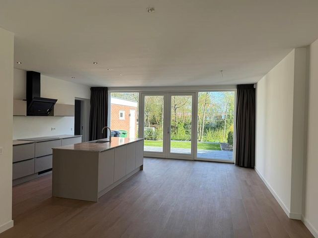 Ouderkerkerlaan 139, Amstelveen