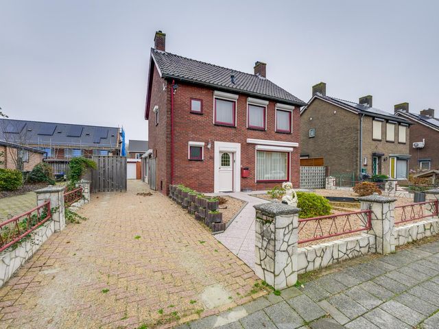 Timberwolfstraat 34, Oudenbosch