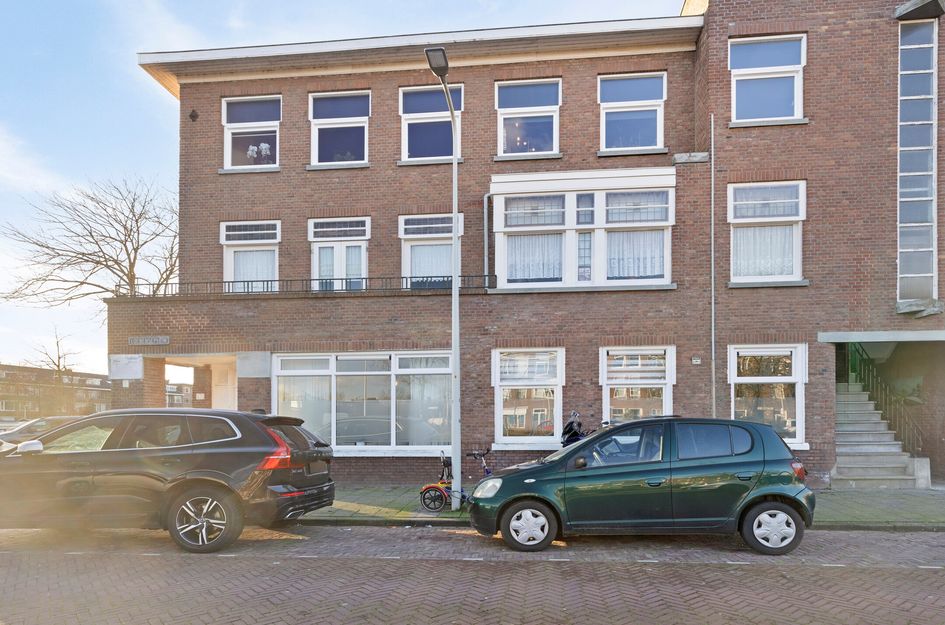 Loenenseplein 12