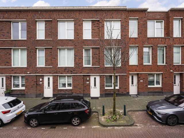 Reitzstraat 242, 'S-Gravenhage