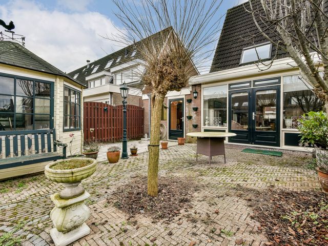 De Hoper 74, Oostzaan