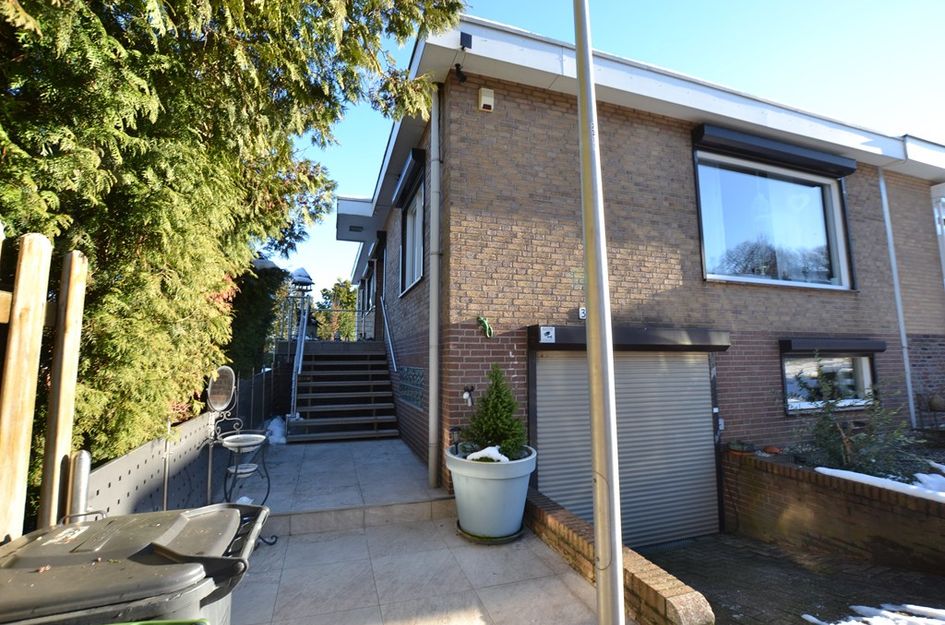 Adriaen Van Ostadestraat 30