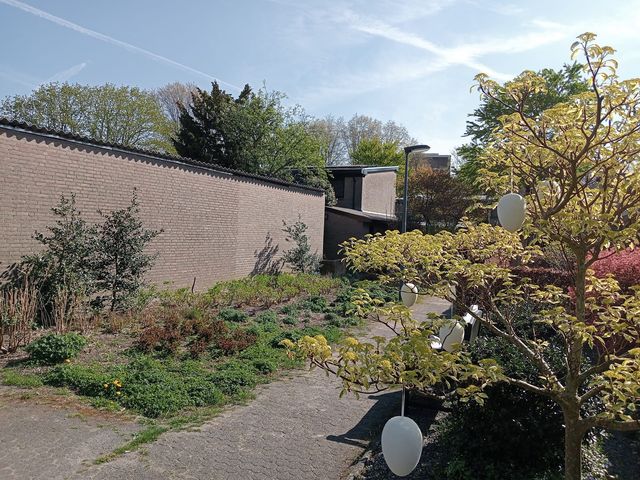 Vlierlaan 228, Oosterhout