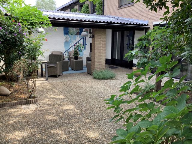 Vlierlaan 228, Oosterhout