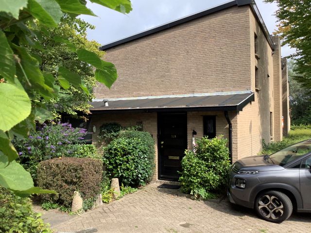 Vlierlaan 228, Oosterhout