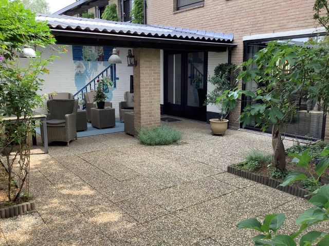 Vlierlaan 228, Oosterhout