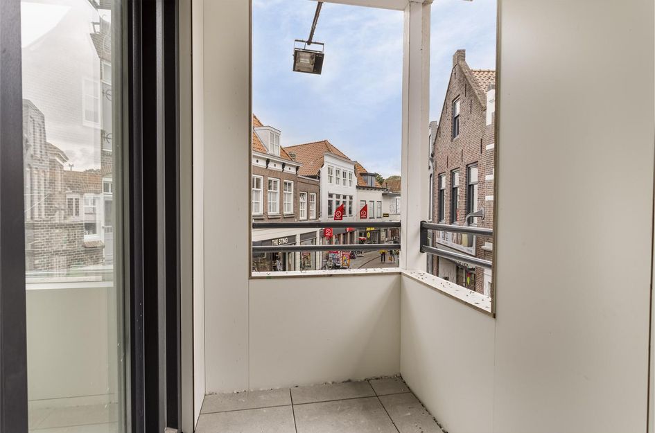 Lange Vorststraat 89A