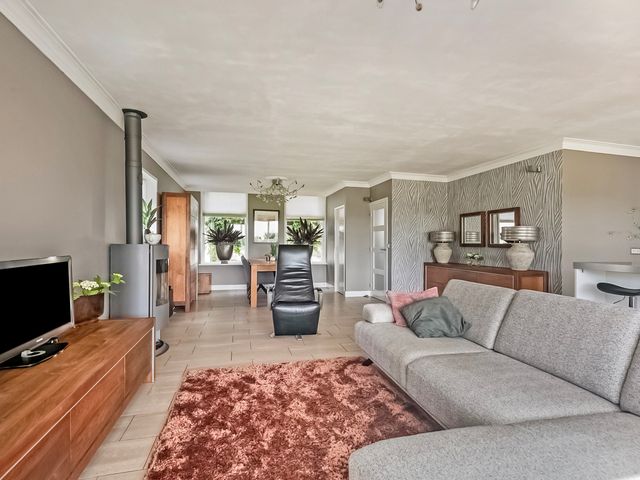 Molendijk 70, Nieuwe-Tonge
