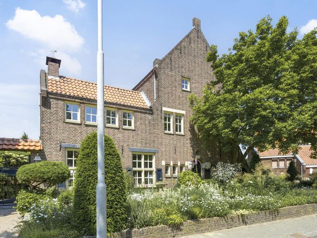 Baarlosestraat 140, Venlo