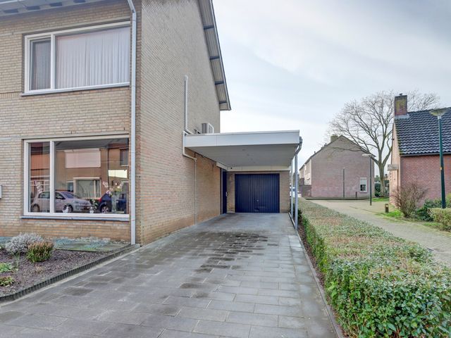 De Gaspeldoorn 8, Bladel