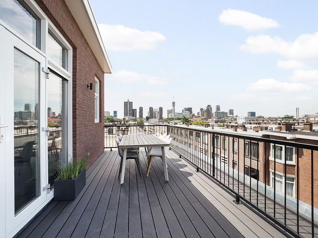 Van Hogenhoucklaan 41B, Den Haag