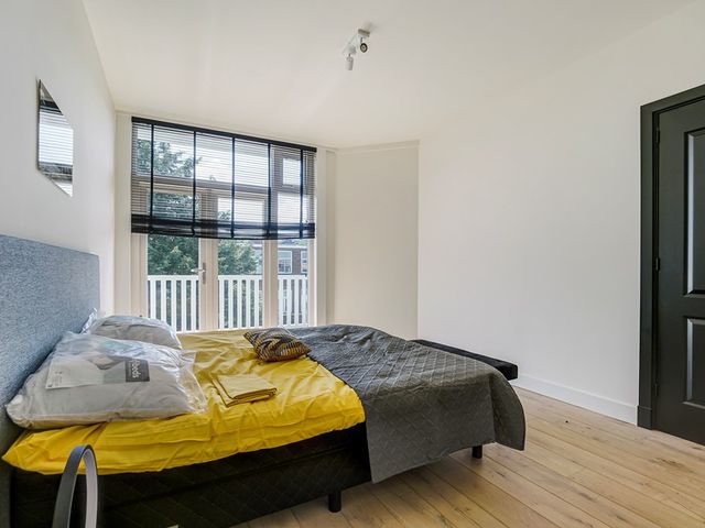 Van Hogenhoucklaan 41B, Den Haag