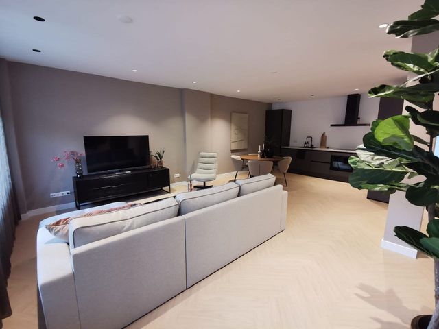 Sloterkade 76H, Amsterdam