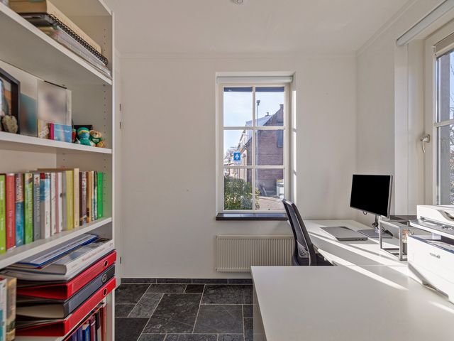 Weesmolenstraat 6, Ooltgensplaat