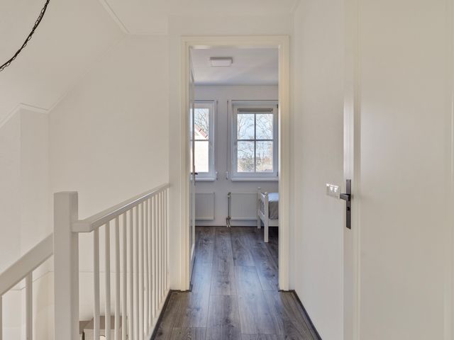 Weesmolenstraat 6, Ooltgensplaat