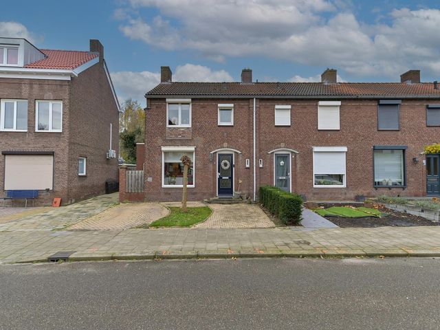 van Kleefstraat 12, Tegelen