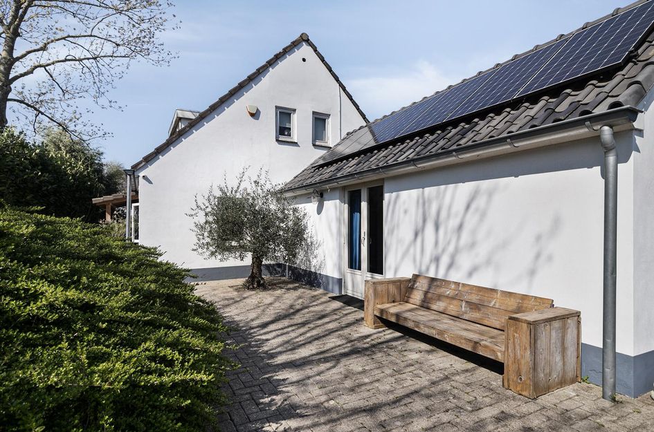 Grotestraat 46