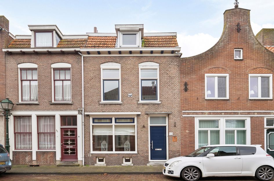 Koninginnestraat 12