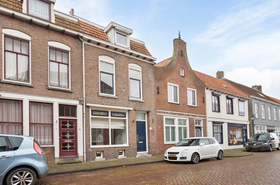 Koninginnestraat 12