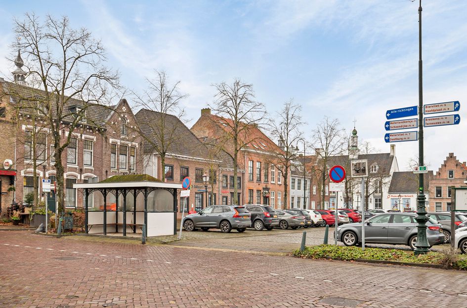 Koninginnestraat 12