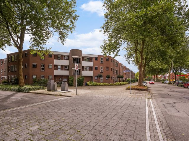 Kalverweide 11, Zoetermeer