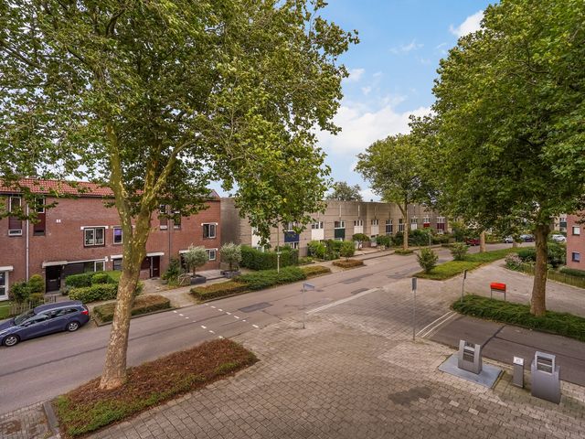 Kalverweide 11, Zoetermeer