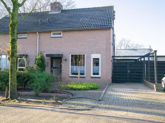 de Helling 38, Bakel