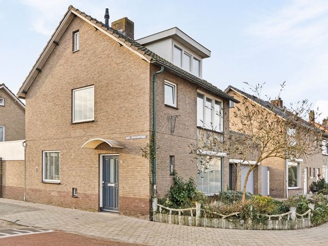 Burgemeester Mensenstraat 9, Baarle-Nassau