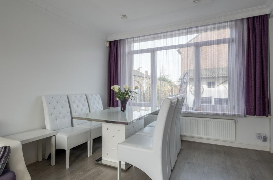 Walraven van Hallstraat 11