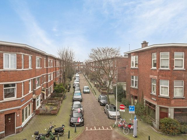 Garderenstraat 32, Den Haag