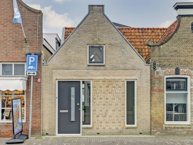 Boompjesstraat 18, Strijen
