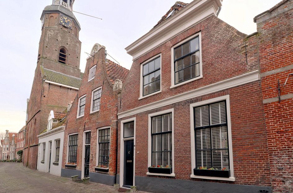 Kerkstraat 8