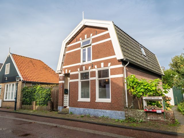 Herenstraat 24, Den Hoorn