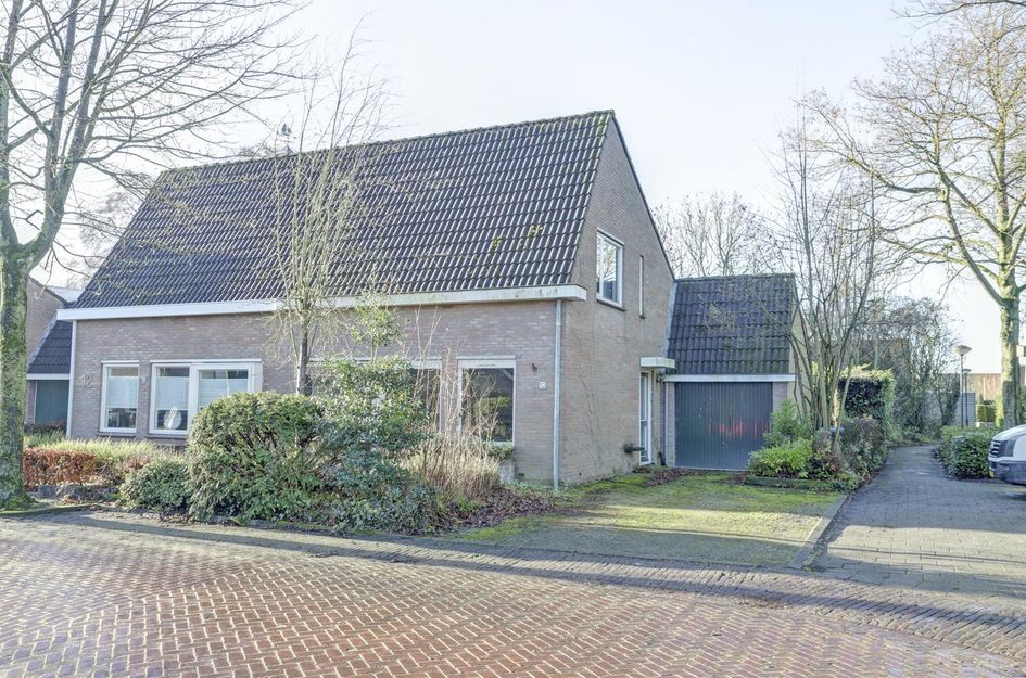 Esdoornstraat 10